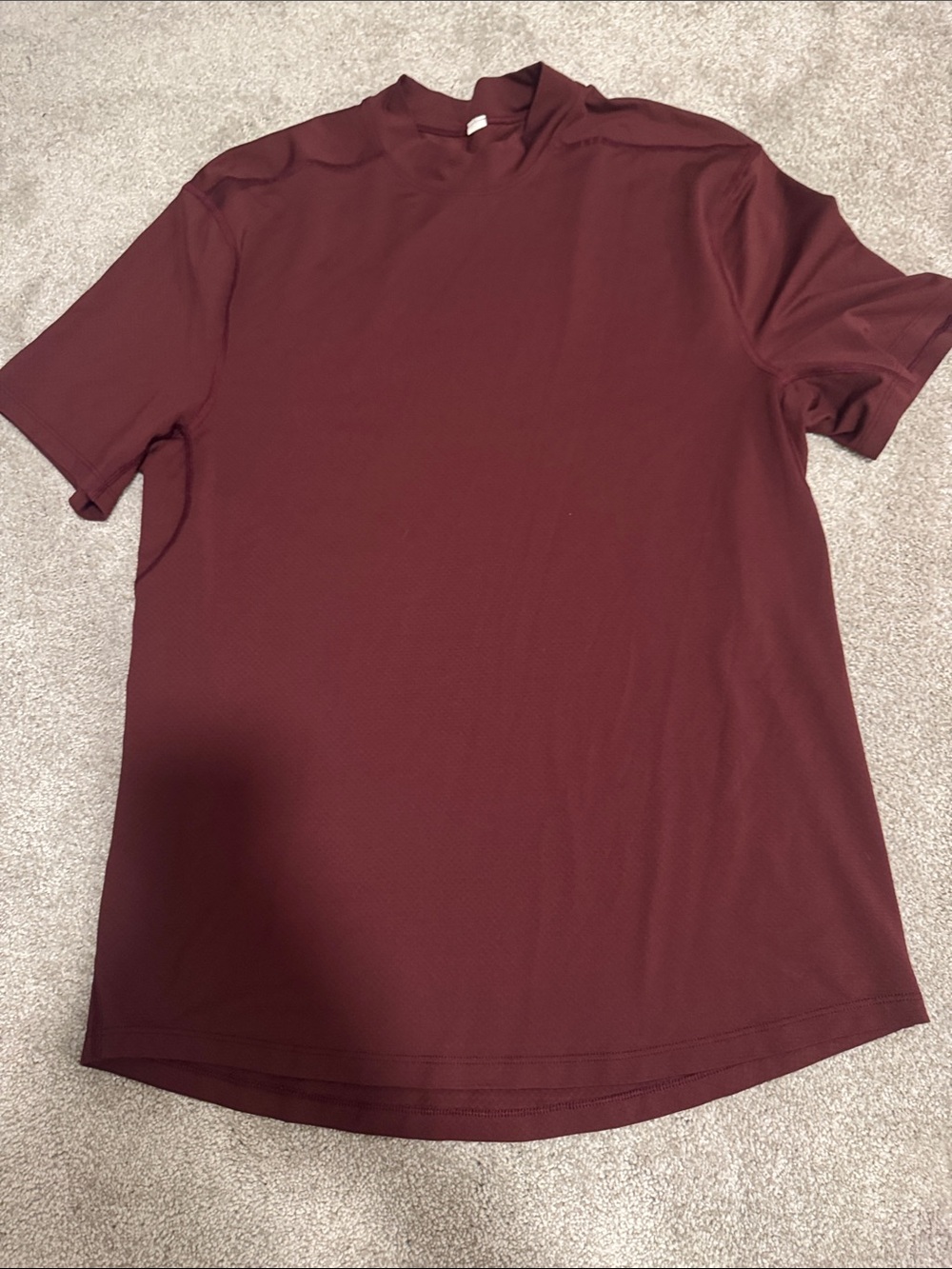 lululemon athletica Men's Short Sleeve Tee - Burgundy